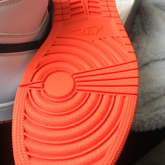 Jordan 1 OG electric Orange main image 7